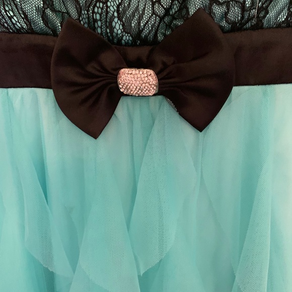 Gorgeous aqua blue dress 👗 - Picture 5 of 9